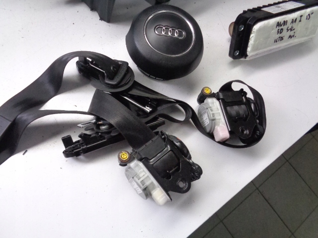 фото №10, Консоль приборная панель подушка безопасности ремни audi a1 i 8x 8x0 оригинал 2013 rok