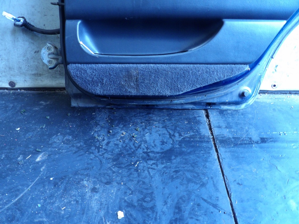 фото №6, Дверь tp volvo v40 243-51