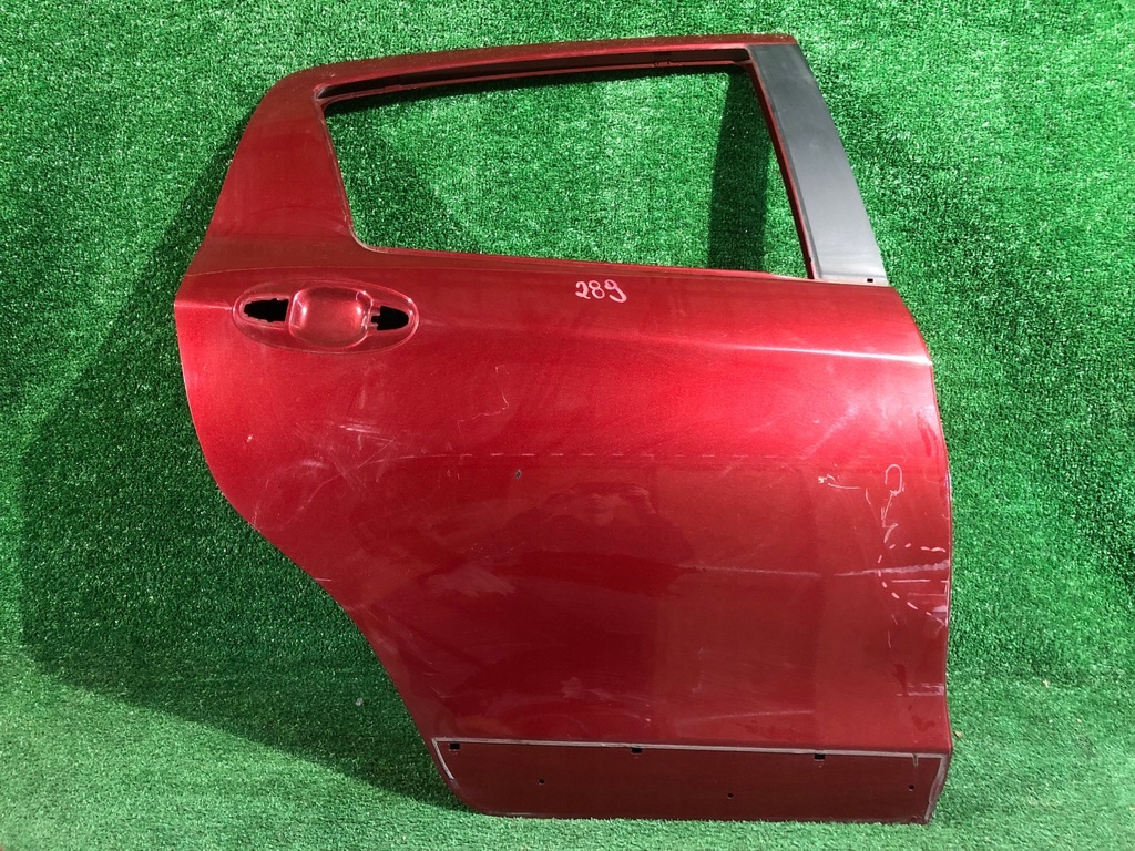 фото №1, Двері праве задні toyota yaris iii lift