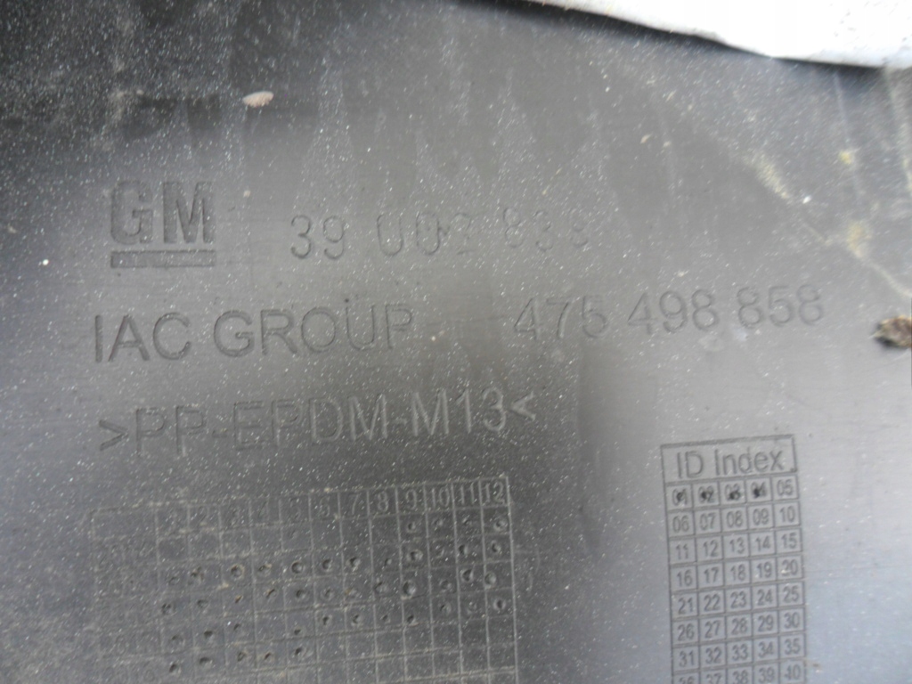 Купить Opel оригинальный номер gm 39002839 бампер