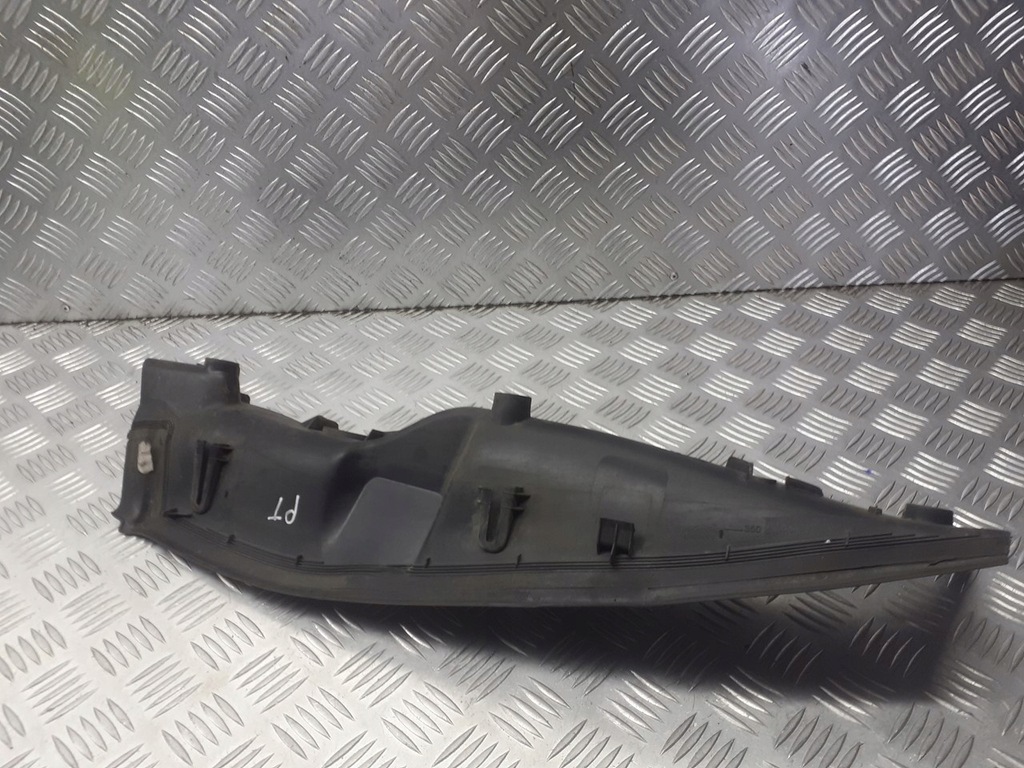 фото №3, Защита лампы правый задняя renault espace iv 1.9 dci 8200094122