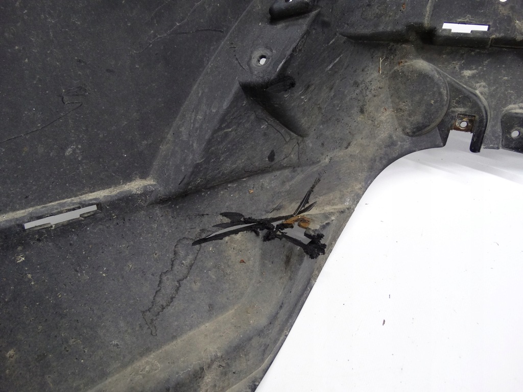 фото №14, Maserati levante 16- бампер задній 32725st7848 оригінальний