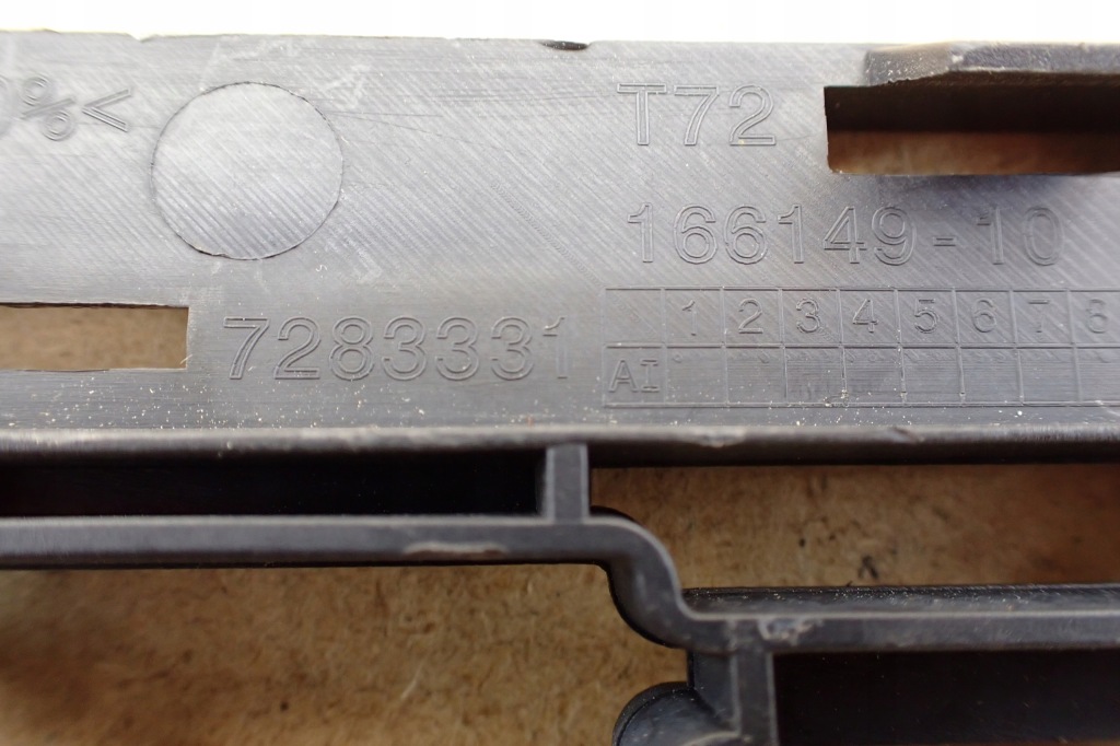 фото №8, Mini cooper s jcw r56 r55 06- решётка радиатора бампера перед радиатора 7283331 оригинальный номер