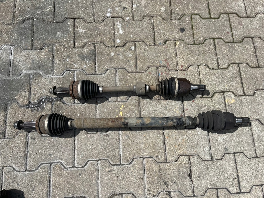 фото №1, Hyundai i30 ii 1.6 crdi привідний вал ліва короткий