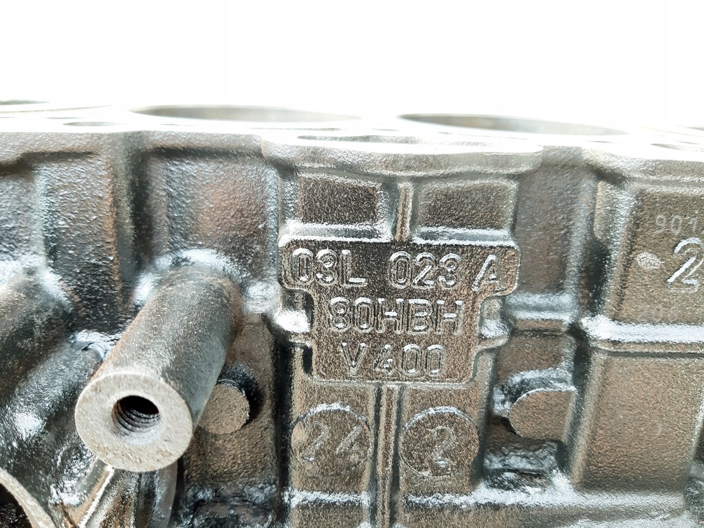 фото №5, Dół двигуна audi a4 b8 2.0 tdi блок поршні wał 03l023a cag