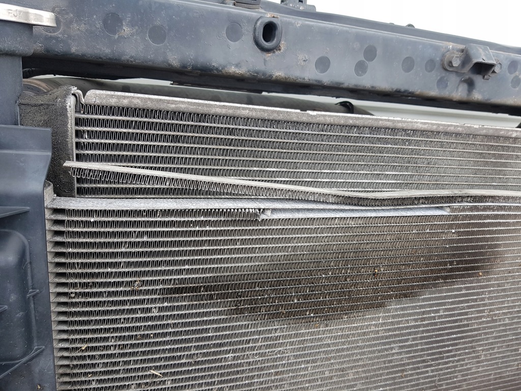 фото №7, Hyundai ix35 10-16r 1.7 crdi pas передній радіатор вентилятор