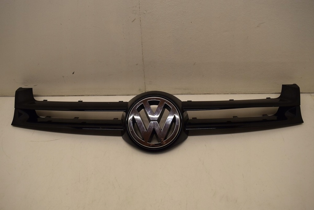 фото №1, Vw golf v решётка радиатора решётка радиатора 1k0853653
