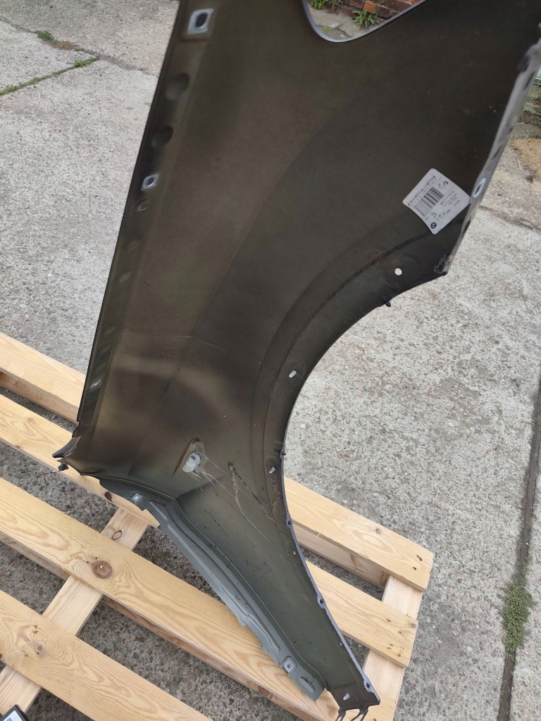 Bmw x3 f25 левое  передний крыло  a52 Доставка