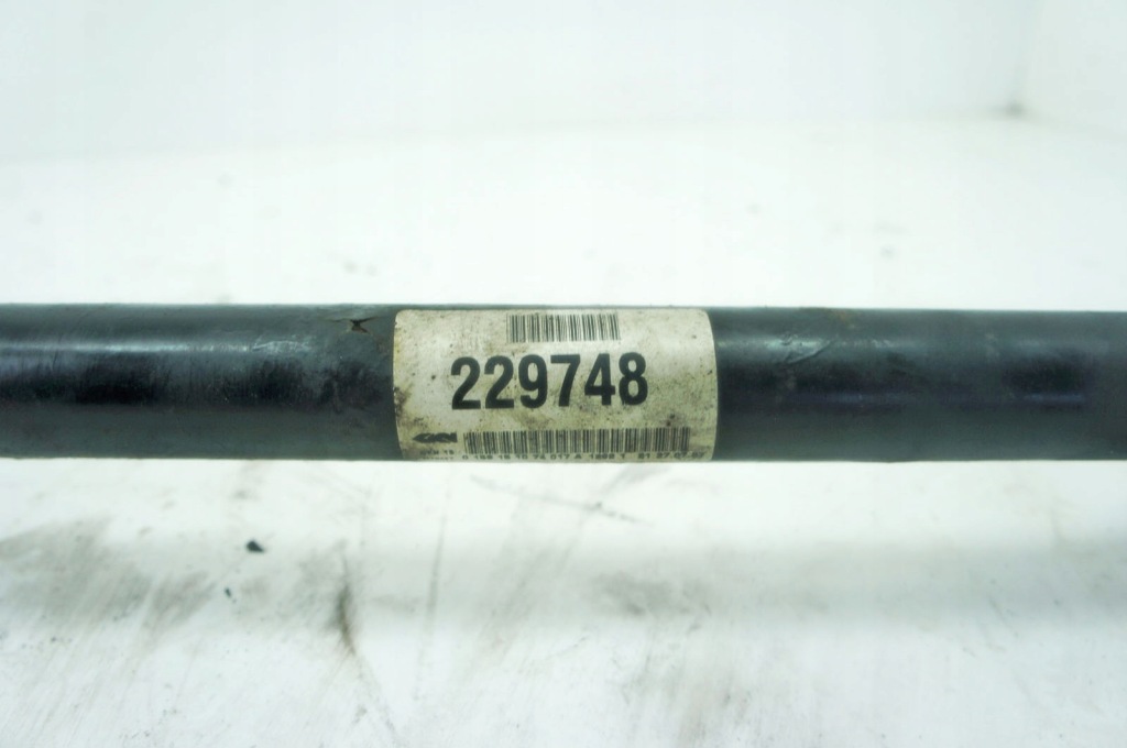 Ip431 maserati quattroporte v 4.2i привідний вал лівий задній в Україні