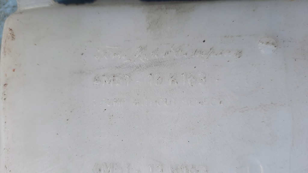 фото №4, Бачок омывателя volvo s40 v50 4m51-13k163