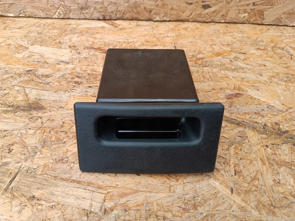 фото №9, Honda crv cr-v ii 2001-2006 пепельница бардачок