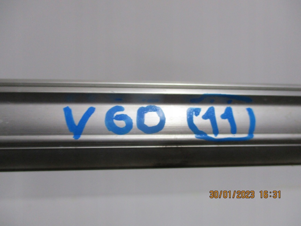 фото №6, Насадка розпилювача volvo v60 18r 248130392