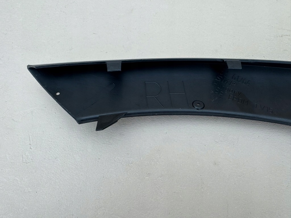 фото №12, Mercedes cla w118 19- молдинг спойлер бампера правая правый перед a1188855201