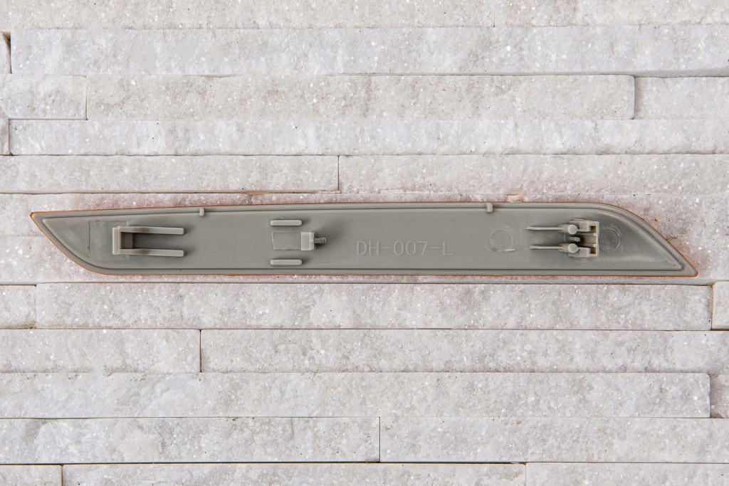 Bmw x5 m e70 відбивач бампера передній 63147179991 Оригінал