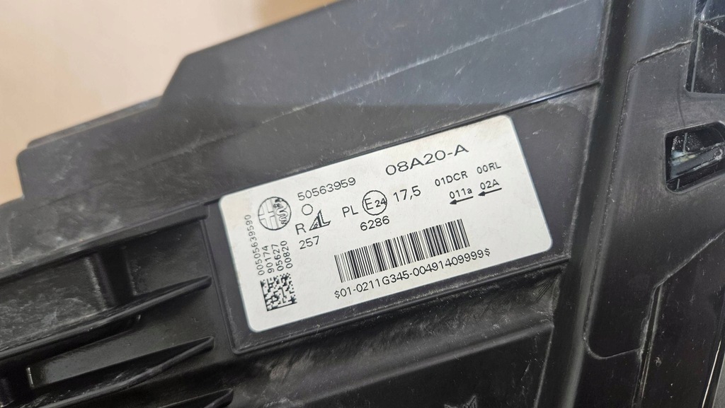 фото №14, Лампа перед передня права alfa romeo stelvio поворотна 50563959