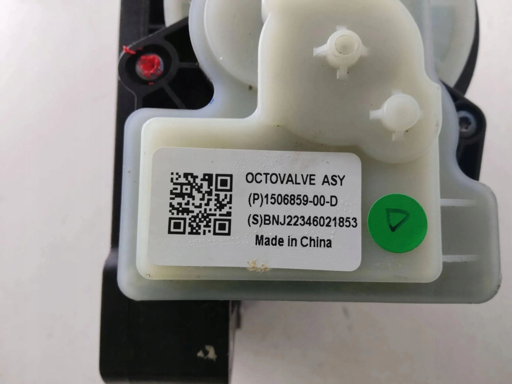 2023 tesla model y клапан 150685900d в Украине