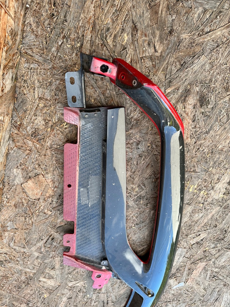 фото №12, Ferrari 488 gtb спойлер бампера передний карбон