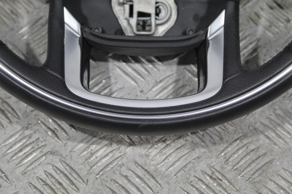 фото №8, Повітропровід мультифункція пелюстки перемикання evoque ii 2 l551