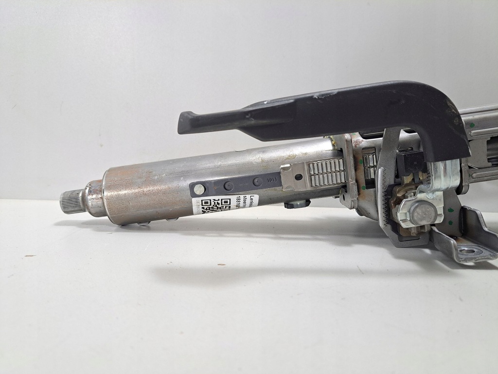 фото №11, Bmw 2 active tourer u06 2021 колонка руля