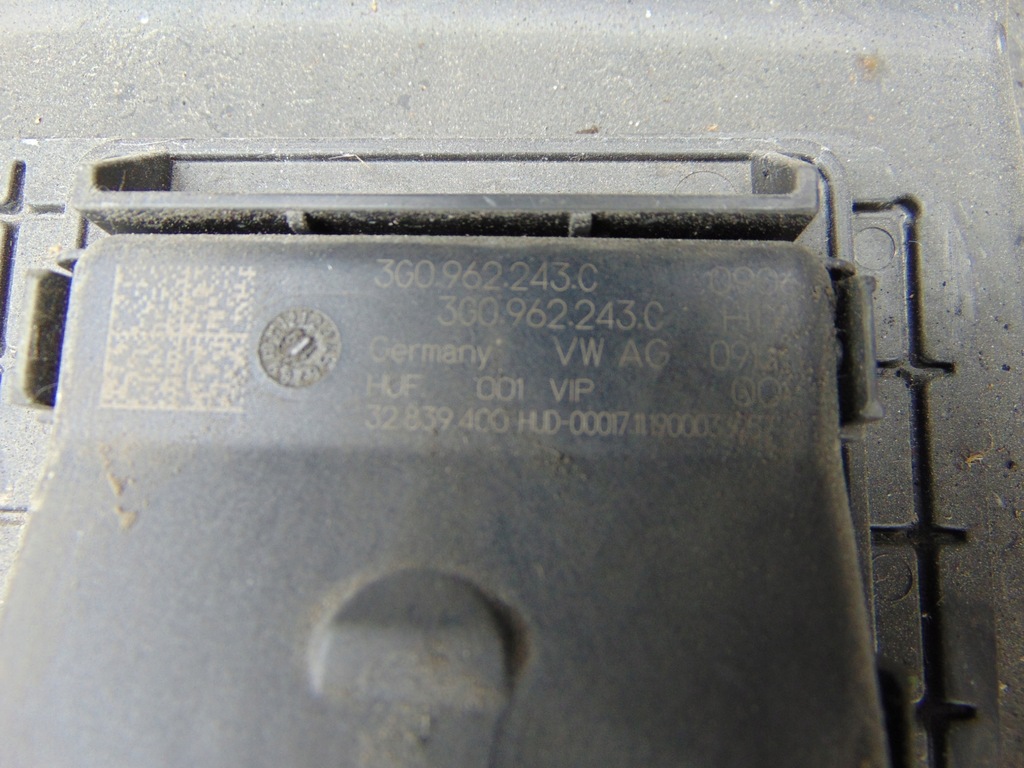 фото №16, Audi q3 ii f3 sportback бампер задняя 4xpdc s-line