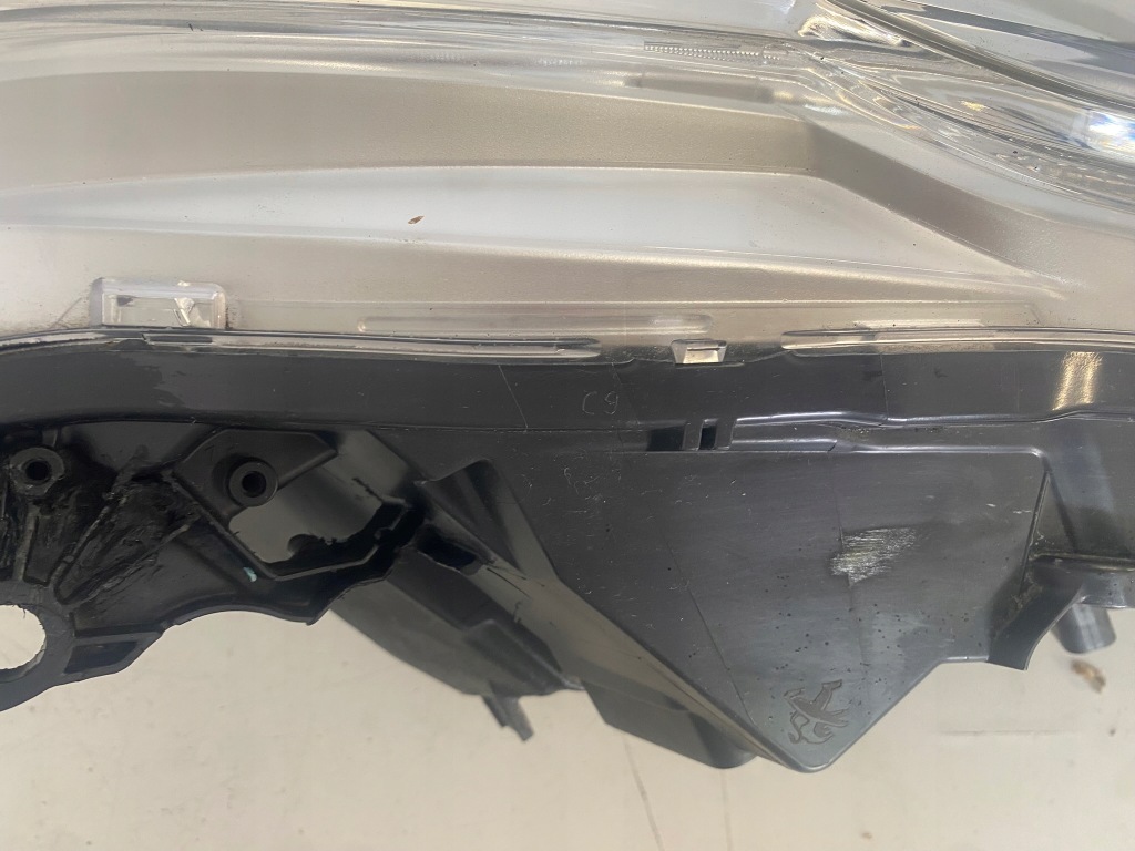 фото №12, Лампа правий перед права передня peugeot 208 i lift eu