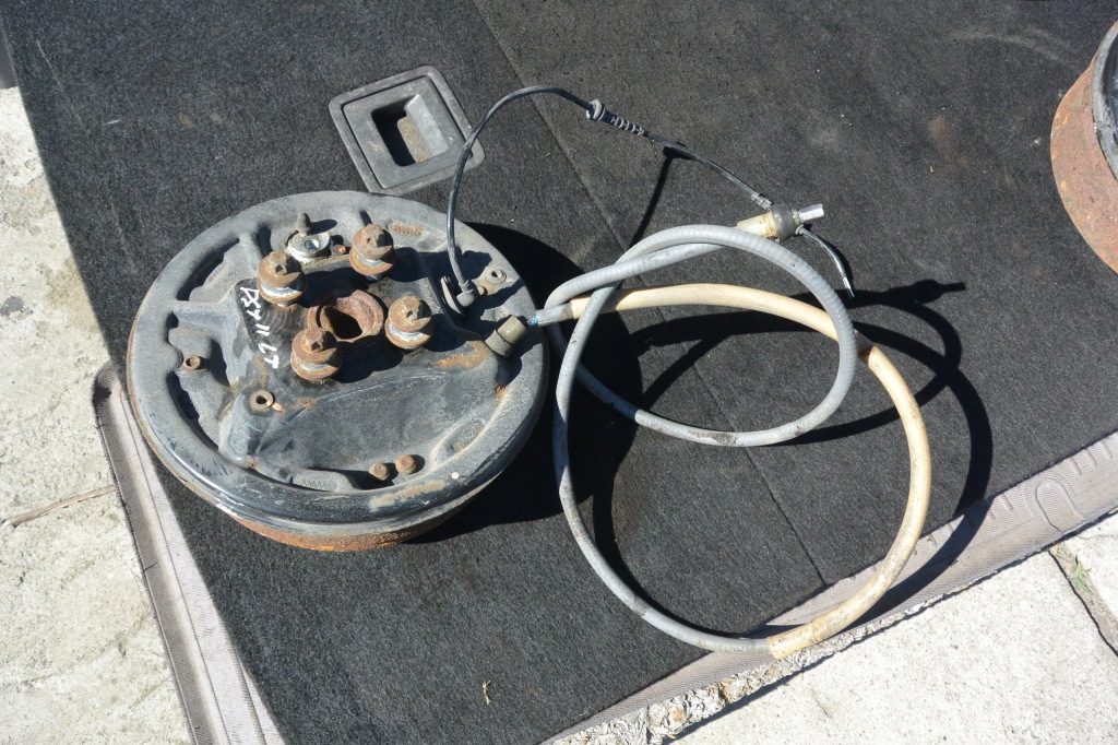 Dacia duster 2 17- поворотный кулак ступица барабан правая левая задняя 2wd трос Цена