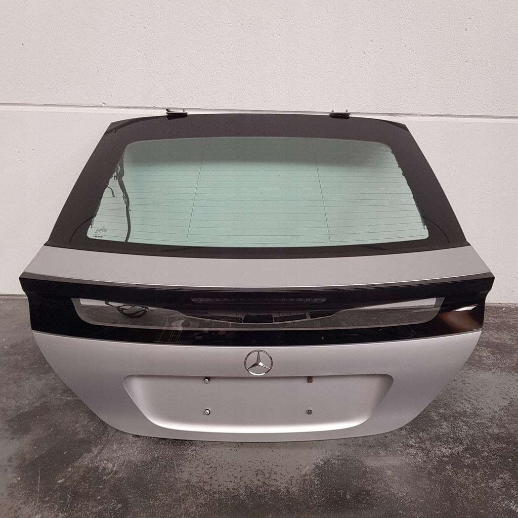 фото №1, Mercedes c klasa 203 coupe w203 крышка багажника задняя