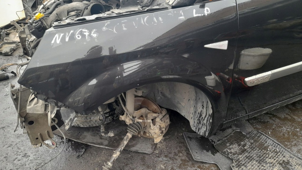 фото №2, Крыло левый przód^^ renault scenic ii nv676 2004