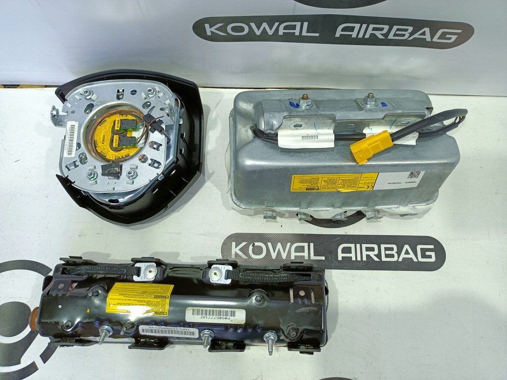 фото №9, Dodge grand caravan приборная панель консоль подушка безопасности ремни