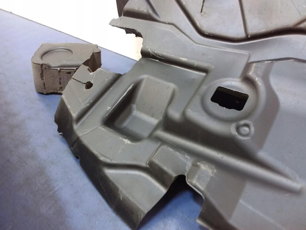 фото №15, Bmw 7 f02 long полка багажника шторка 9170396