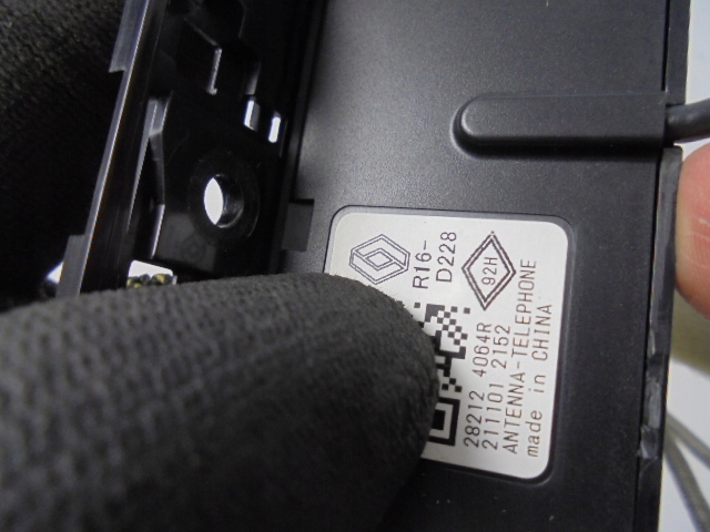 фото №3, Антенна gps renault clio v 19- symbioz captur ii