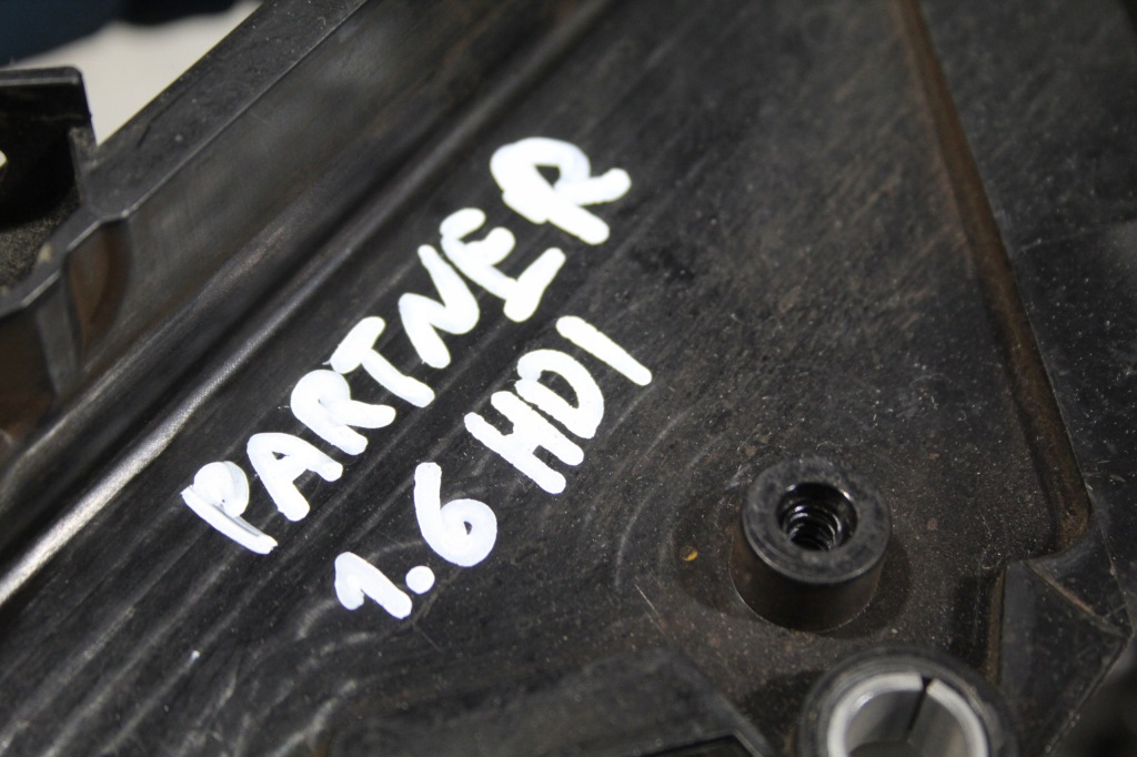 фото №2, Кришка захист клапанів partner ii 2 lift