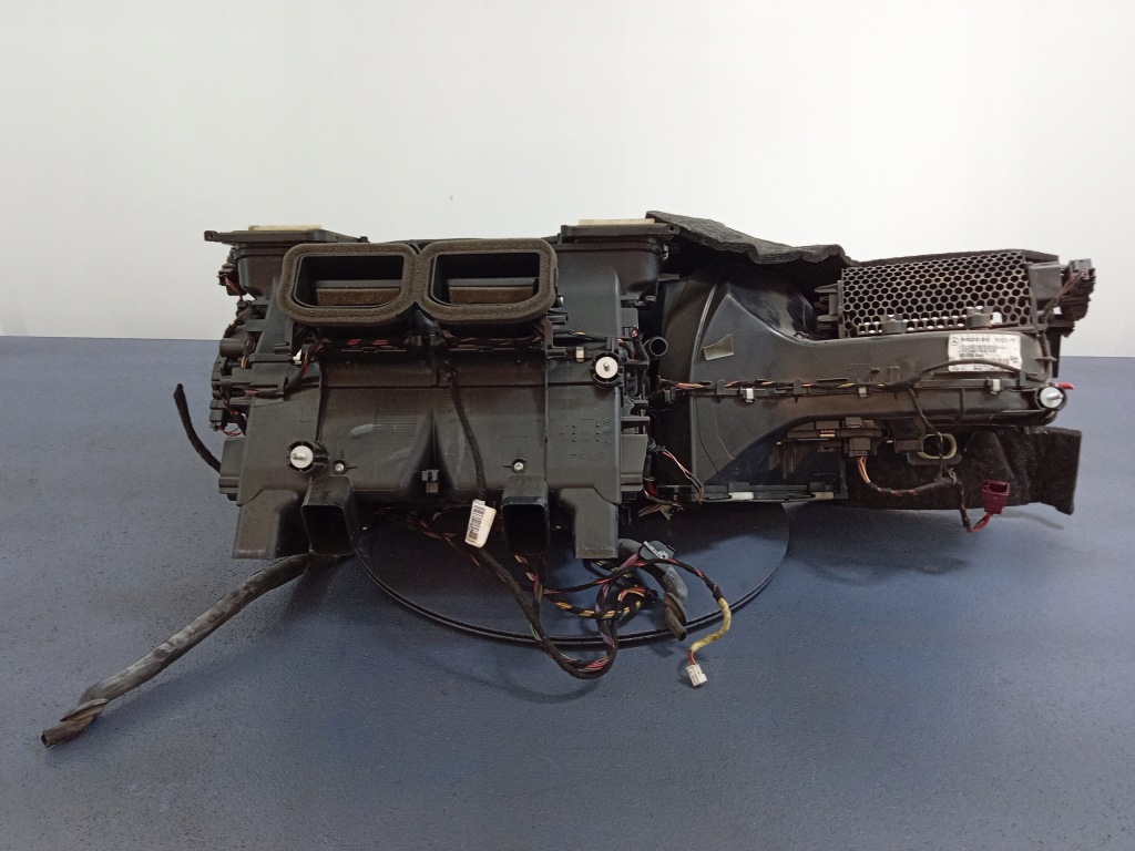 Купить E klasa w212 отопитель корпус eu 2128305160