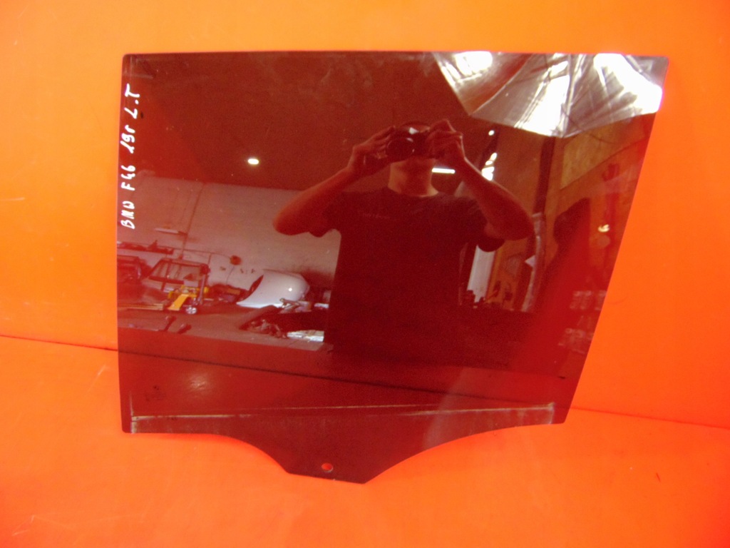 фото №1, Bmw 2 f46 стекло дверь левая задняя задняя as3