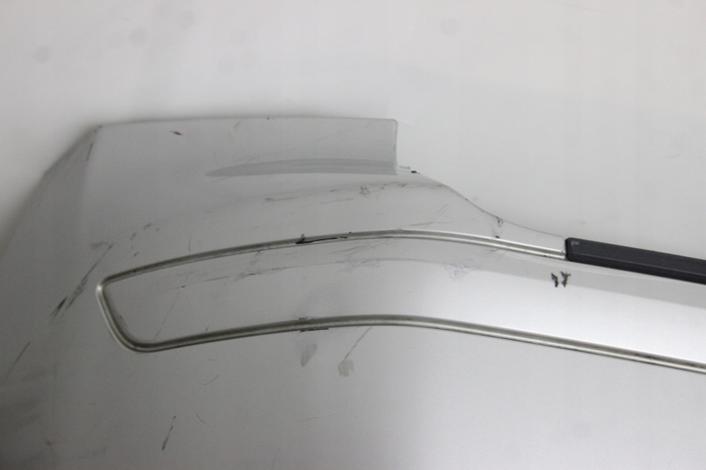 фото №8, Volvo v50 2004r- бампер задняя задний 426 - код лакокрасочного покрытия