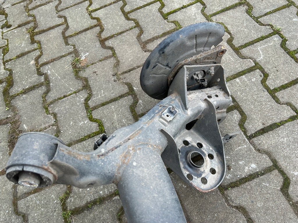 фото №8, Kia stonic 17- oś балка підвіска заднього задня