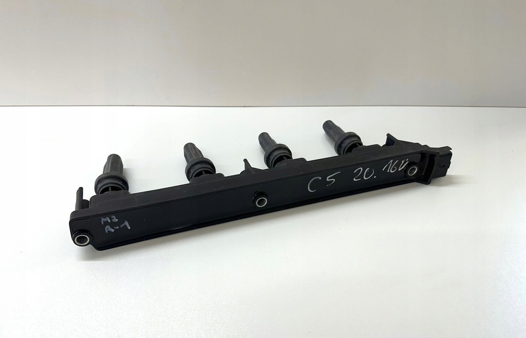 фото №1, Citroen c5 peugeot 307 молдинг запалювання котушки baeq207