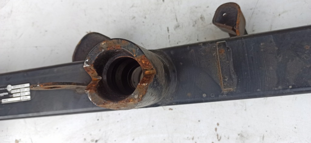 Купити Opel astra j iv універсал 2009- балка фаркоп  буксирувальний 13399774