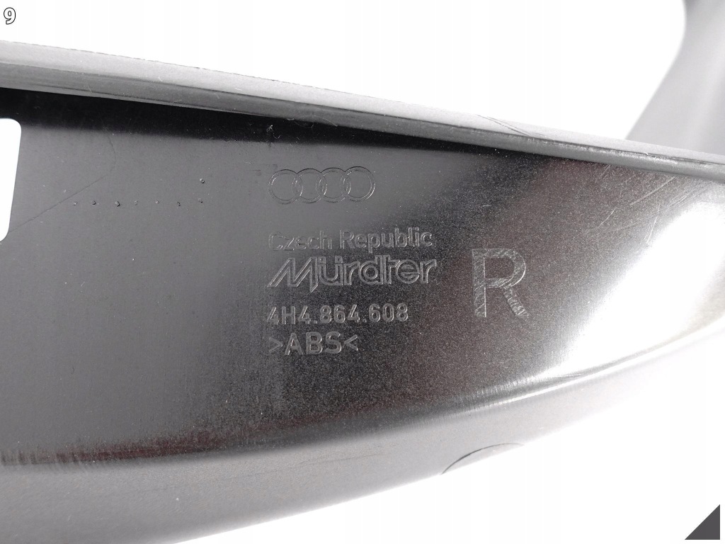 Audi a8 4h0 4h4 d4 рестайлінг  09-17 обшивка правого стійка c порога  led long 6ps Ціна