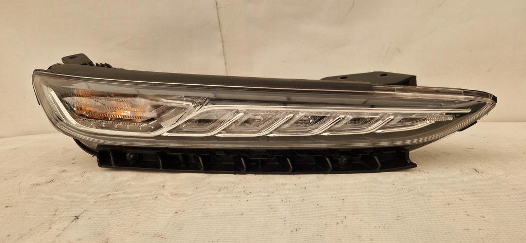 Купить Hyundai kona фонарь  led drl противотуманная фара правый  перед