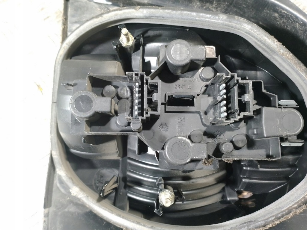 фото №2, Лампа задняя левая renault scenic i lift