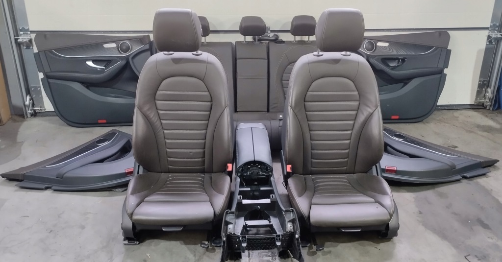 фото №1, Сидіння заднє сидіння обшивки оббивка коричневий mercedes glc w253 suv x253 253