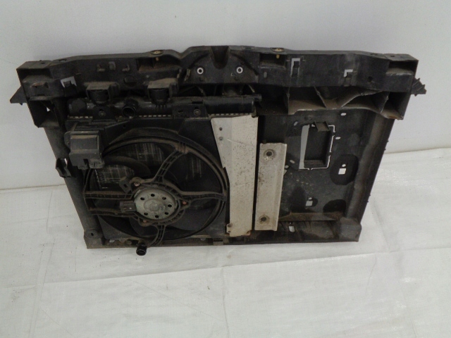 фото №8, Peugeot 207 1.4 vti pas передний радиатор комплект