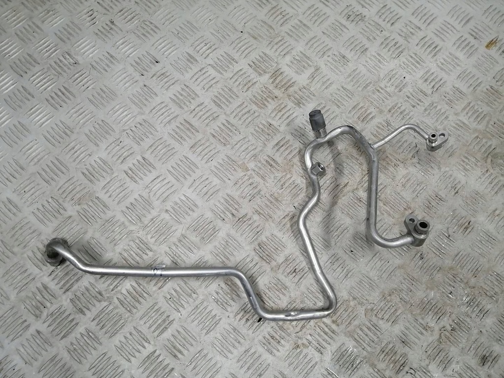 фото №1, Renault scenic v 24r. e-tech шланг кондиционера 924102218r