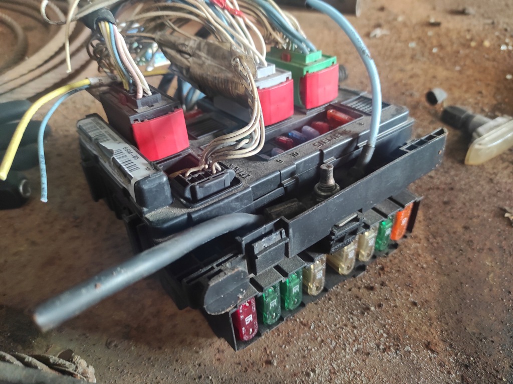 фото №4, 9650618280-00 модуль коробка bsm citroen c5