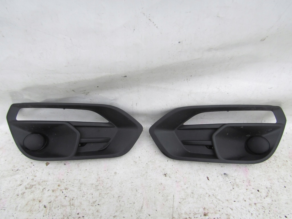 фото №1, Решётка бампера правая iveco daily vi lift 19-