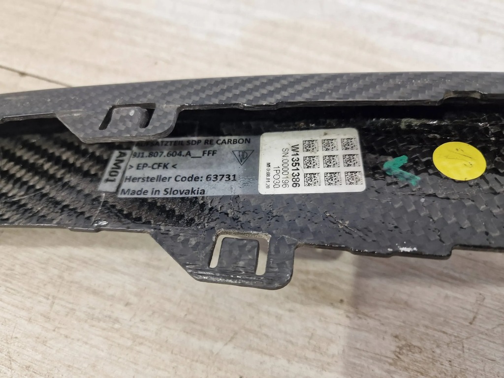 фото №7, Накладка спойлер pr. задняя карбон taycan 9j1807604