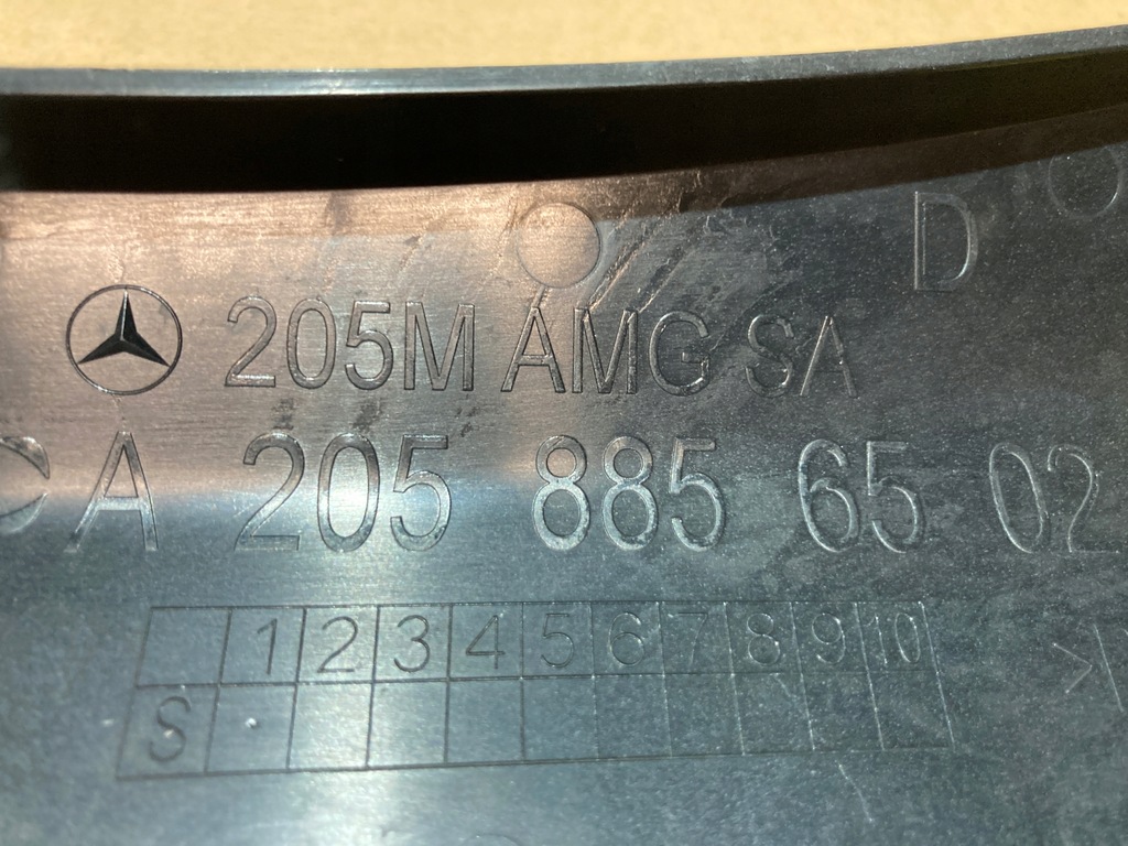 фото №9, Молдинг бампера левая передняя mercedes w205 amg