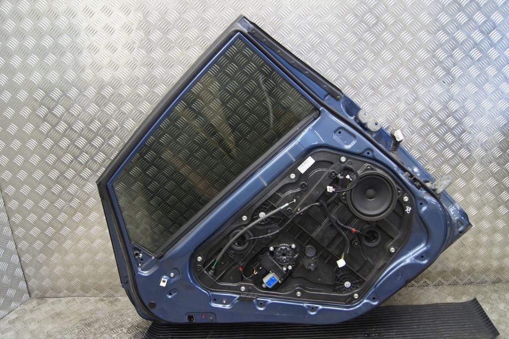 фото №6, Hyundai i40 двері ліва задня задні yu6 kombi