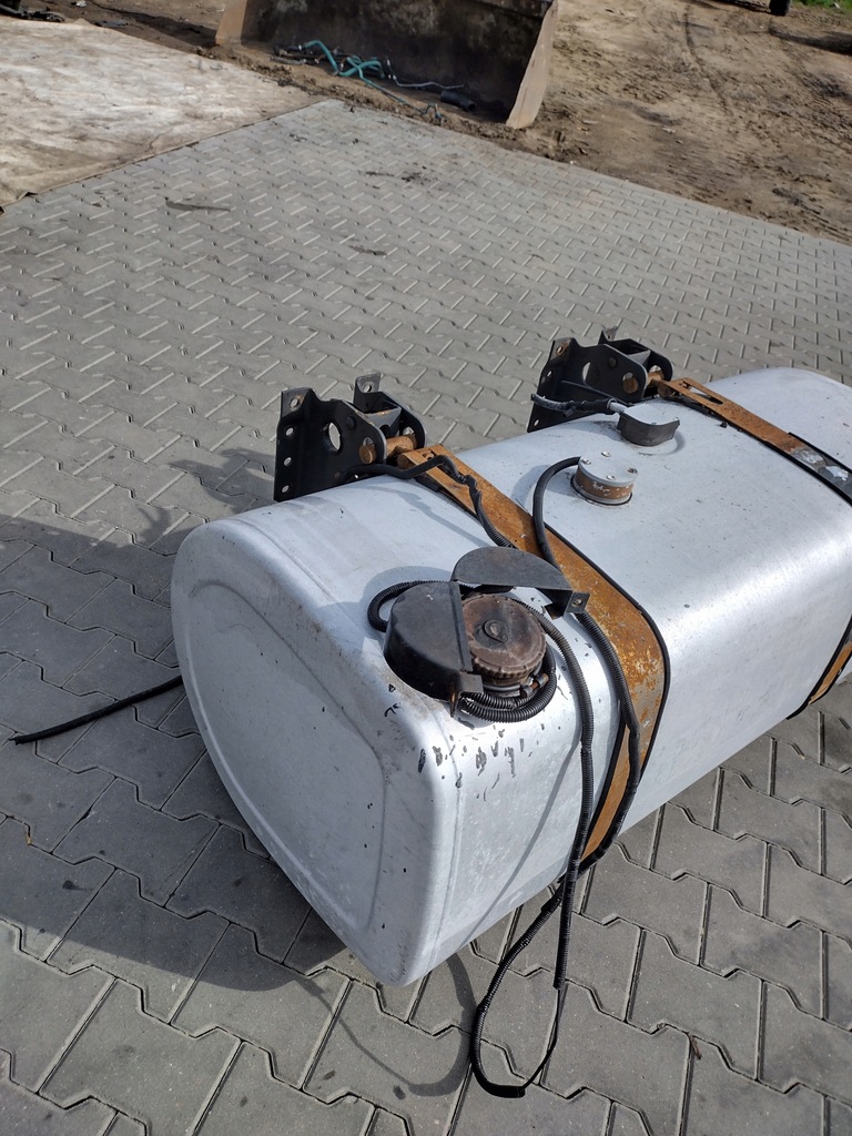 фото №2, Бак пального renault dxi volvo fh fm low кришка